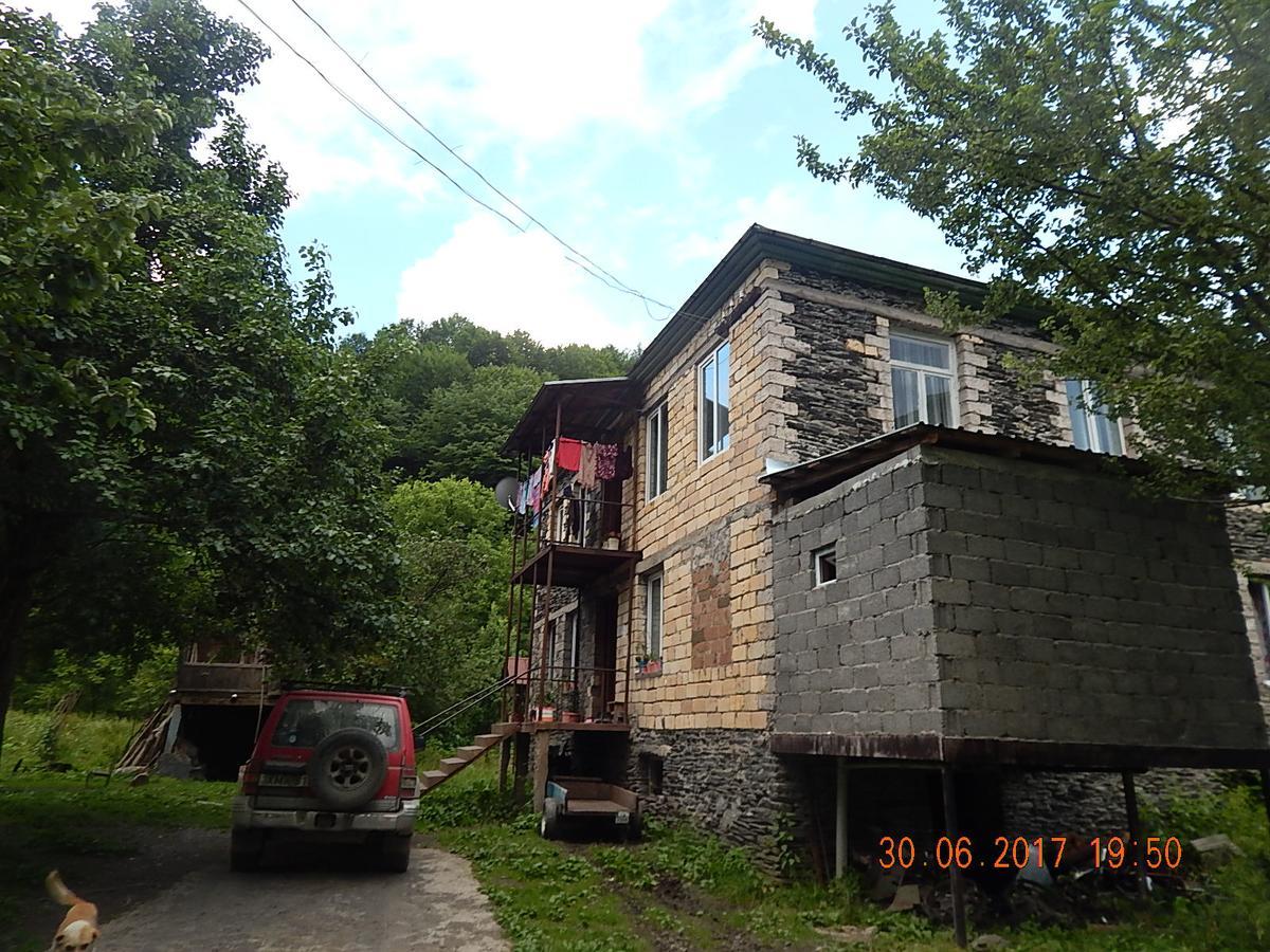 Marina'S Guest House Lentekhi Exterior photo